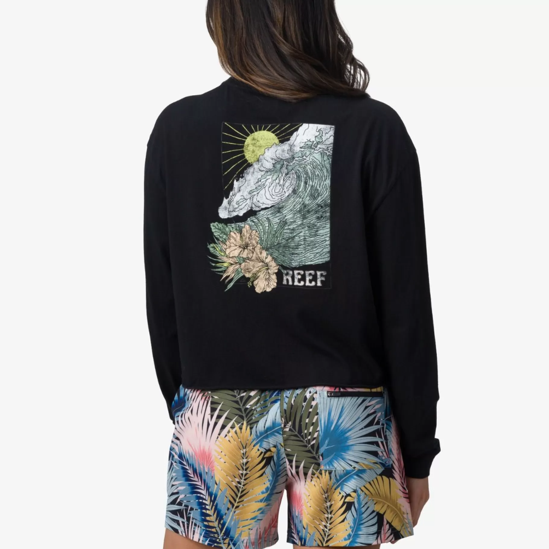 Women REEF T-Shirts>Gal Long Sleeve Crop T-Shirt